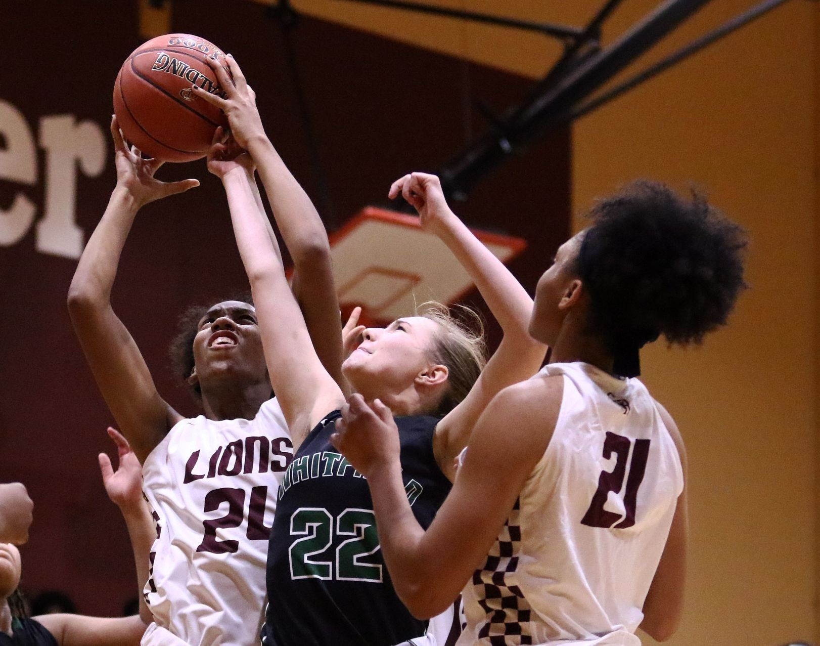 Cardinal Ritter vs. Whitfield girls basketball